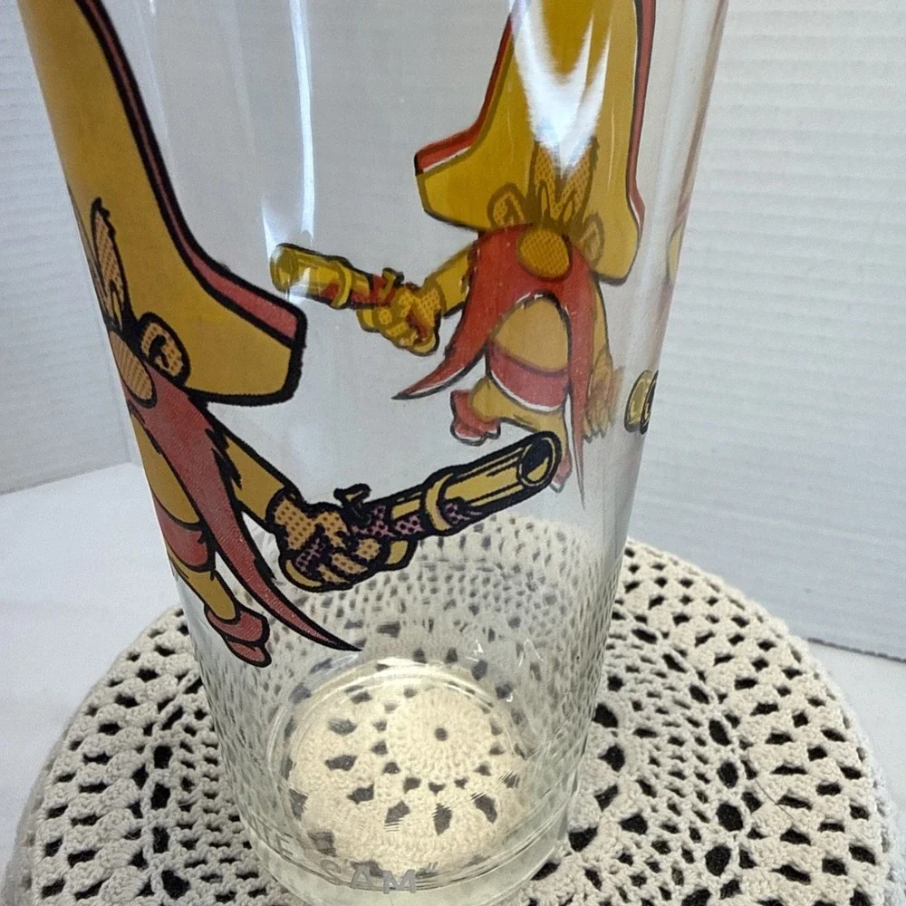 Vtg.Pepsi Collector Series Glass Yosemite Sam& Porky Pig Warner Bros 1976 Set 2